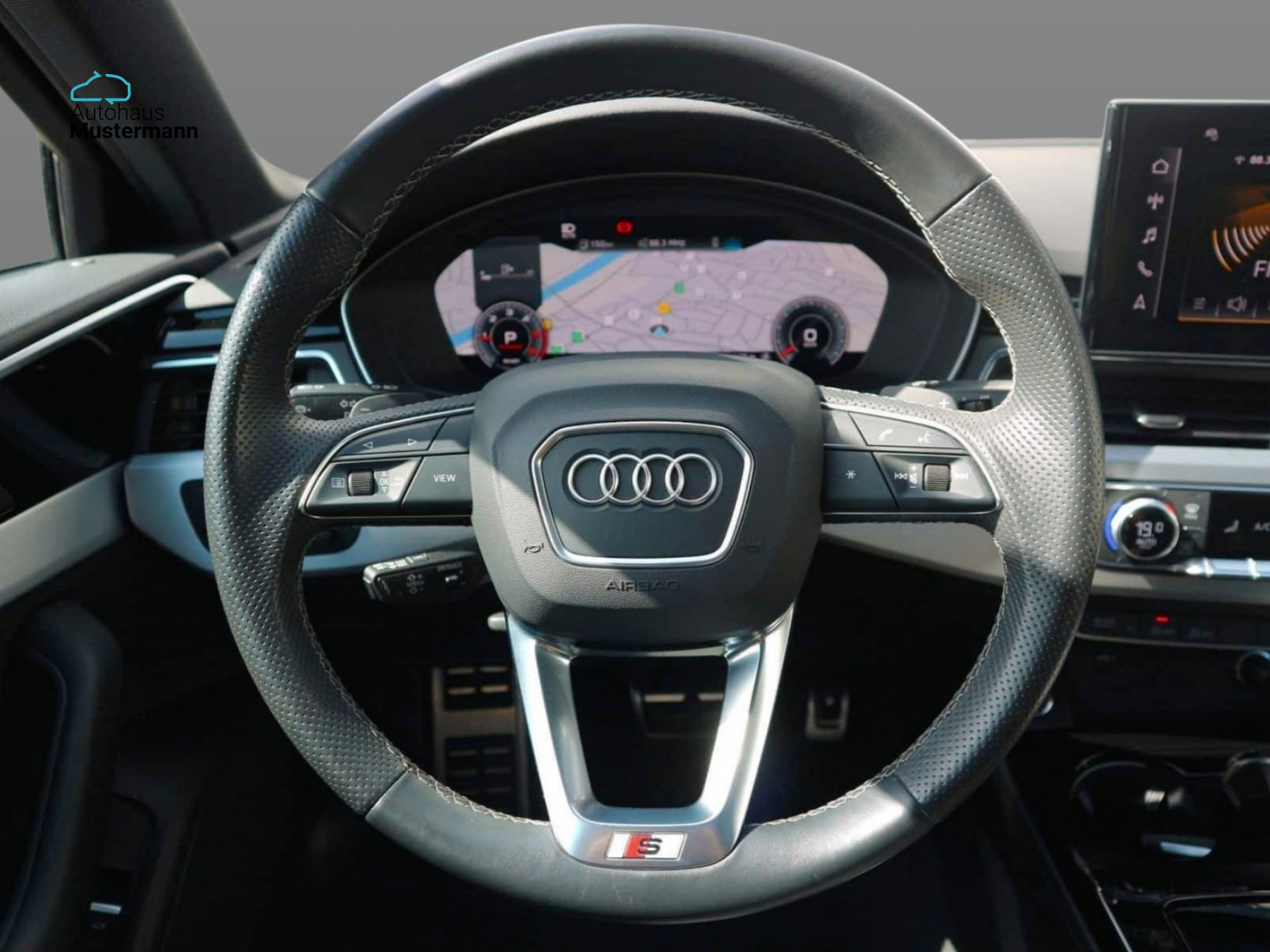 Fahrzeugabbildung Audi A4 Avant S line 40 TDI quattro S tronic PANO+AHK